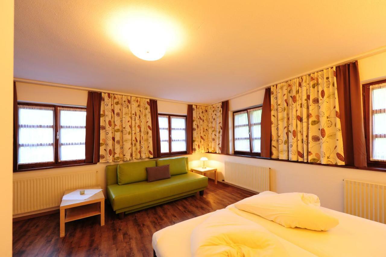 Wally Berg-Appartements Zams Ngoại thất bức ảnh