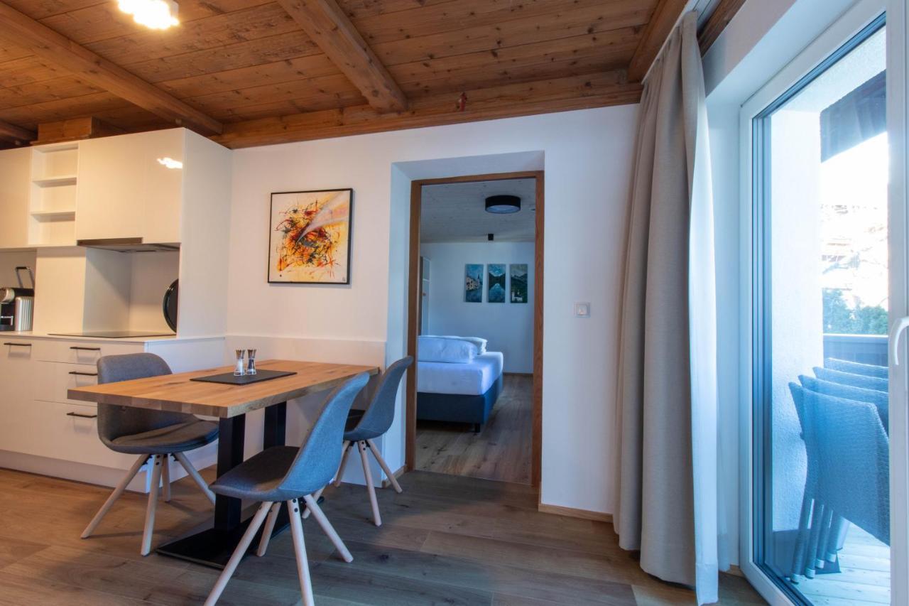 Wally Berg-Appartements Zams Ngoại thất bức ảnh