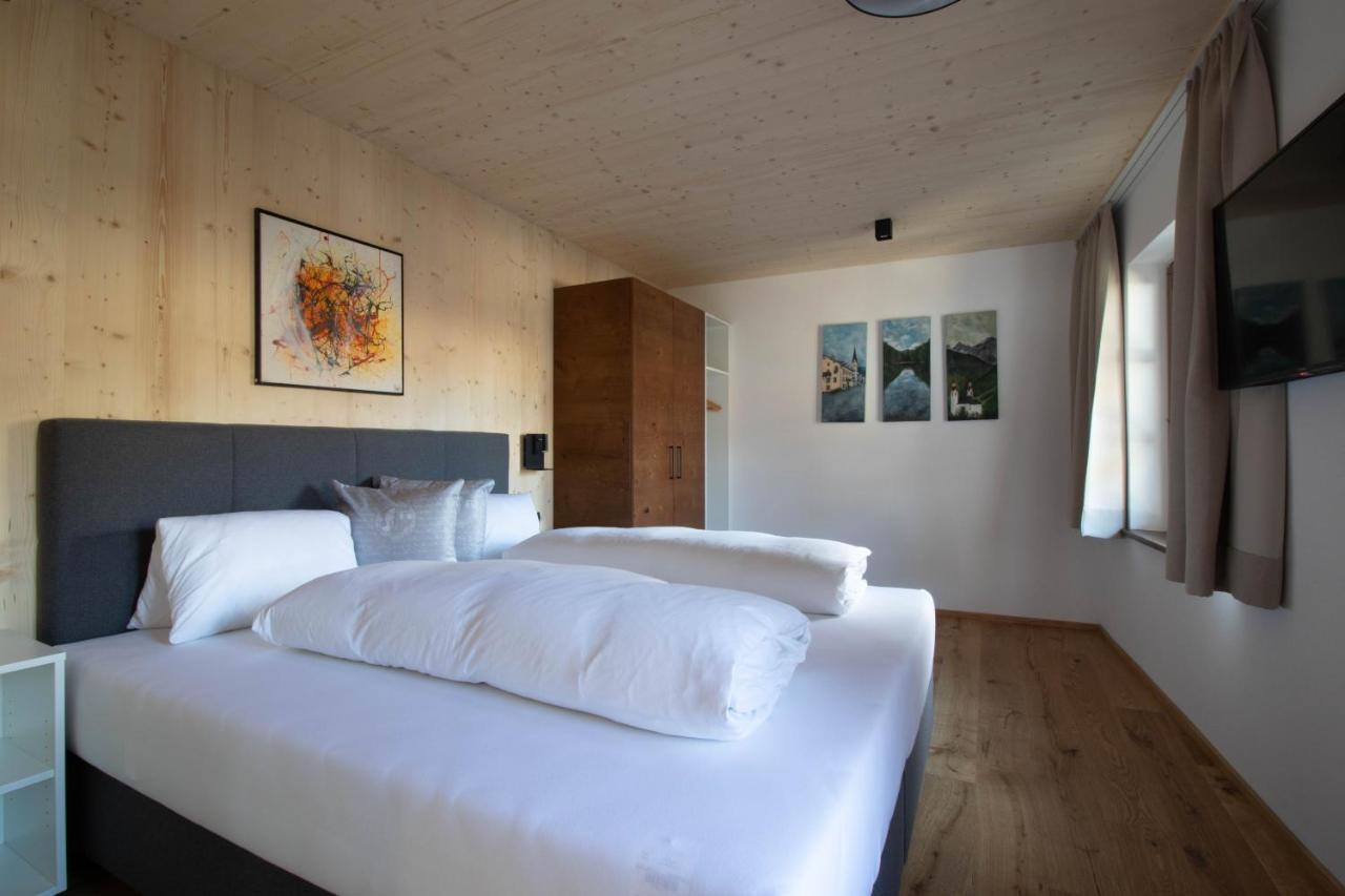Wally Berg-Appartements Zams Ngoại thất bức ảnh