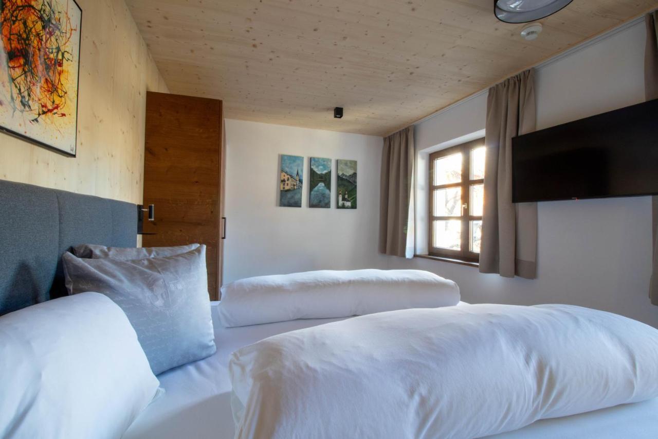 Wally Berg-Appartements Zams Ngoại thất bức ảnh
